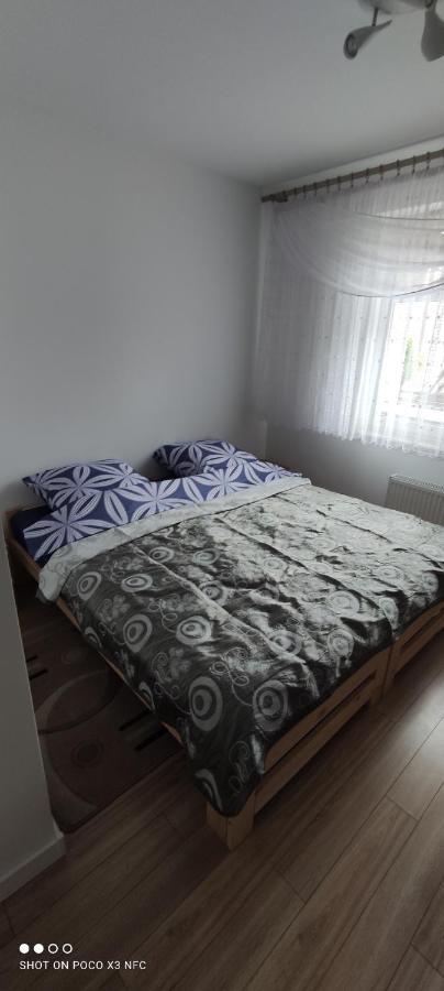 Apartament „Nad Jeziorkiem“ Daire Kętrzyn Dış mekan fotoğraf