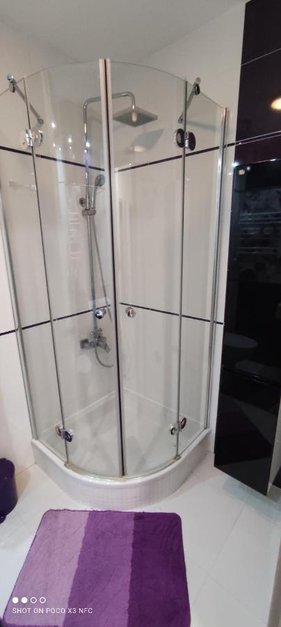 Apartament „Nad Jeziorkiem“ Daire Kętrzyn Dış mekan fotoğraf